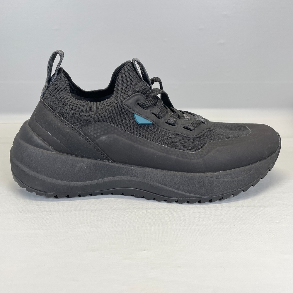 Vessi Stormburst Low Top Running Shoes Womens Size 7 Black Textile Sneakers
